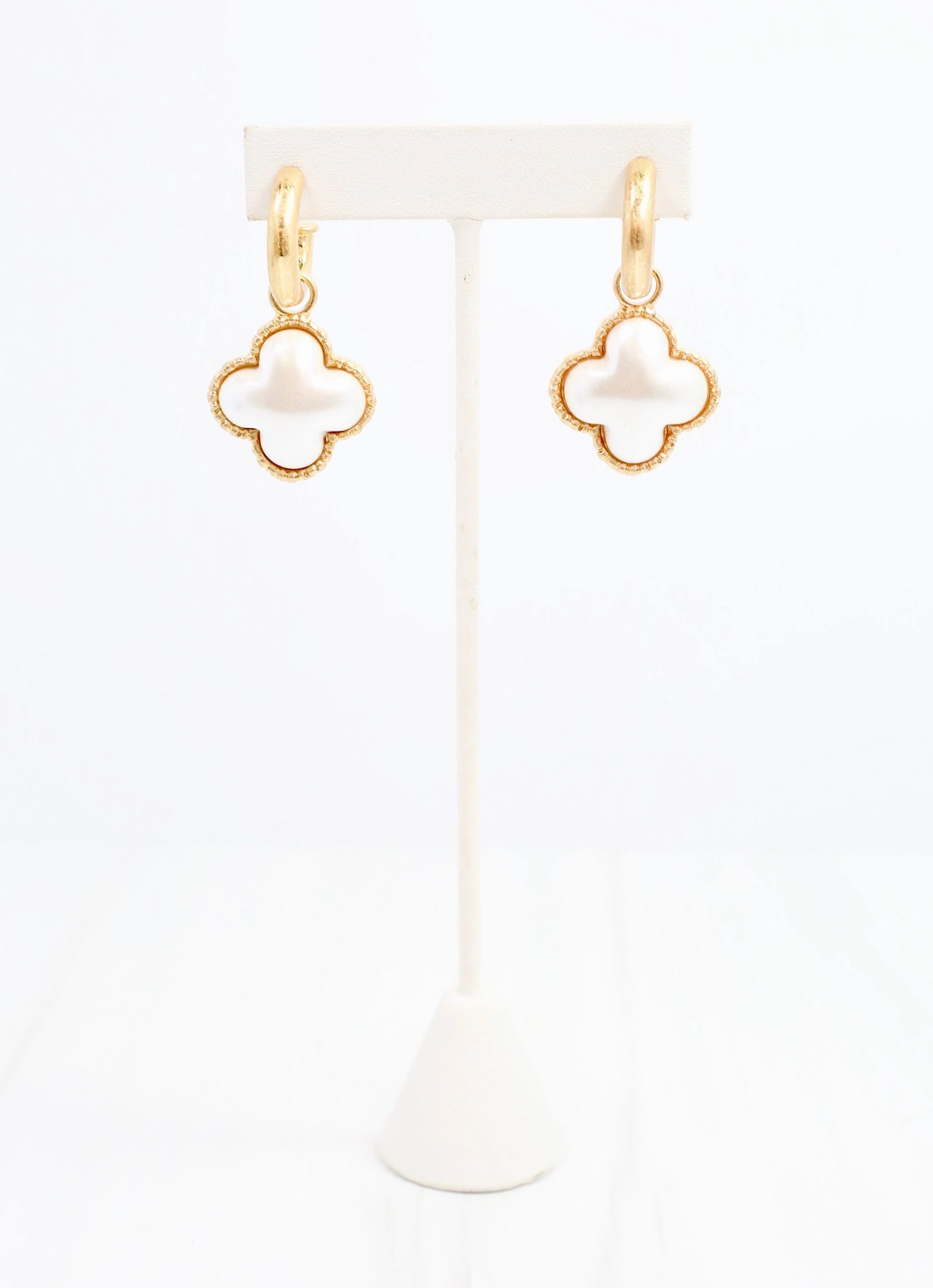 Pearl Clover Hoop Earring