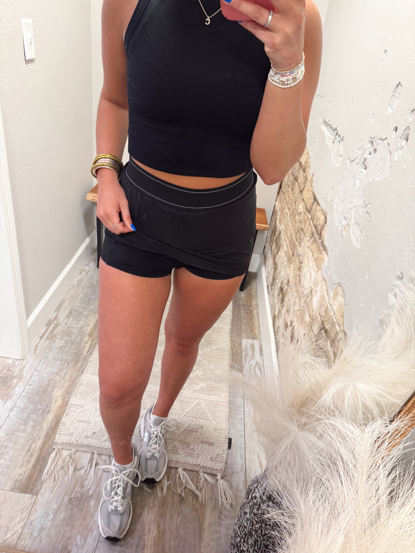 Courtside Cutie - Black
