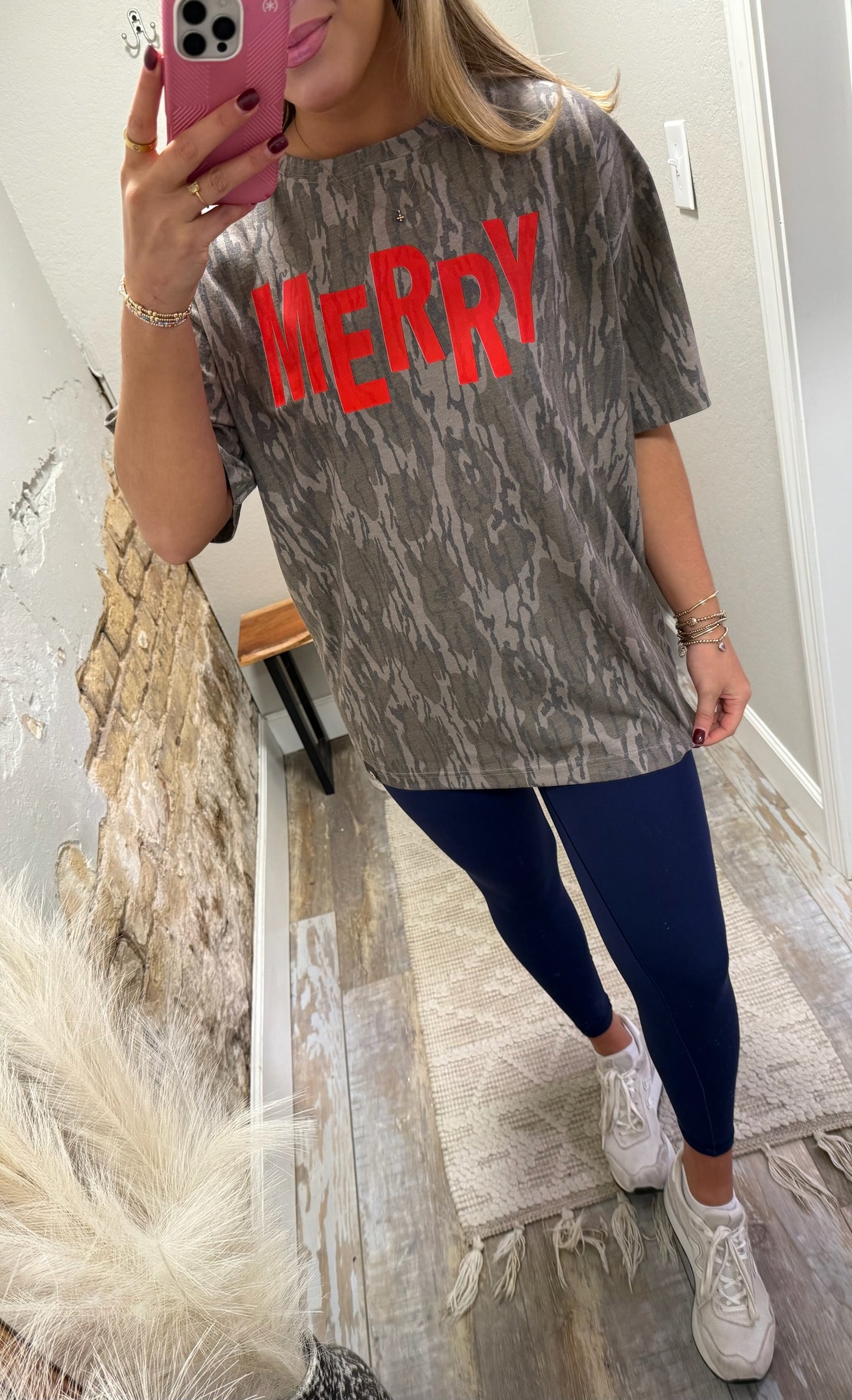Mossy Oak Merry Tee