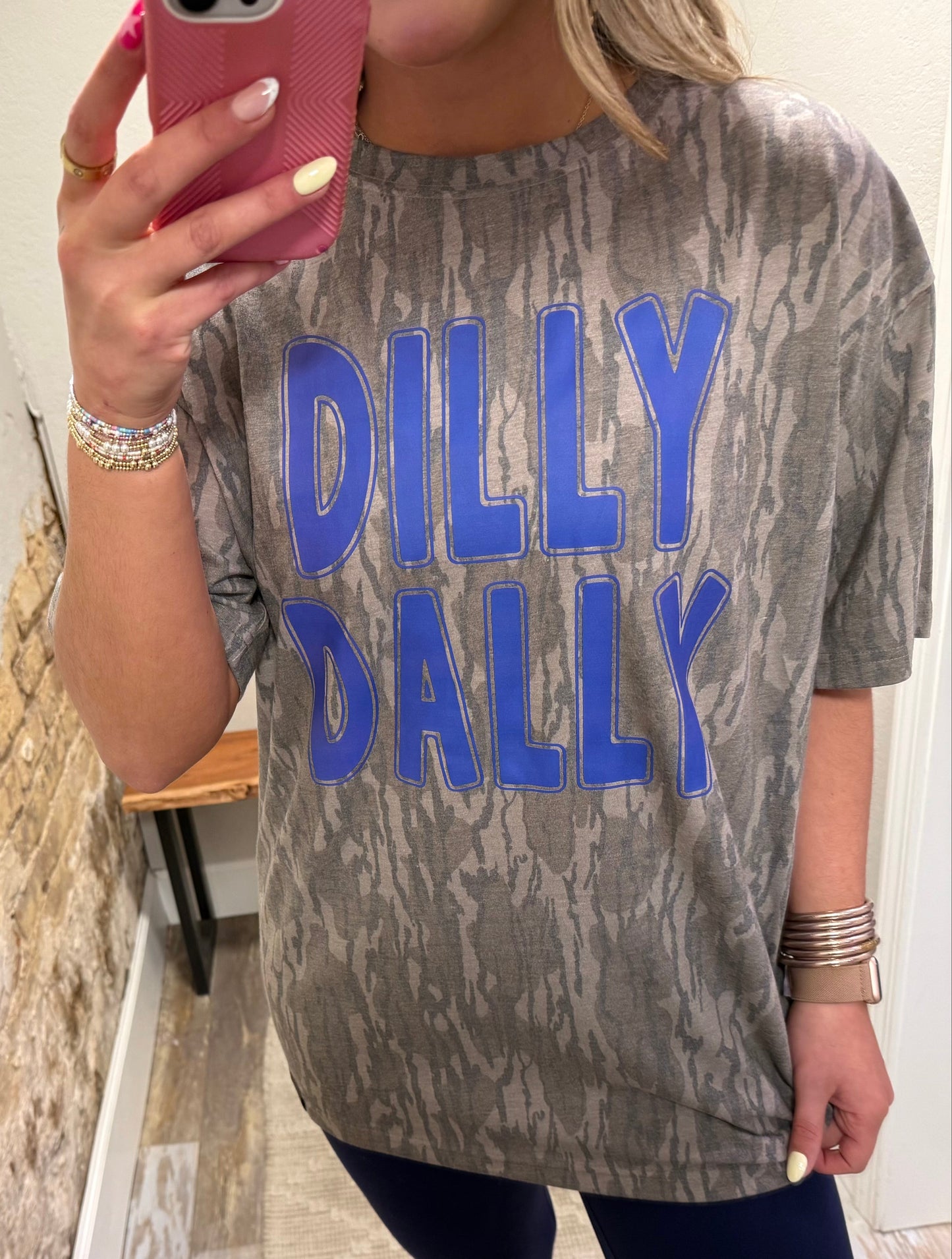 Mossy Oak Dilly Dally Tee