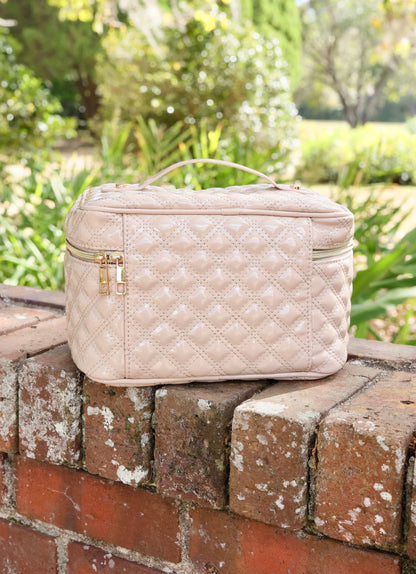 Hampton Train Case - Champagne Pop