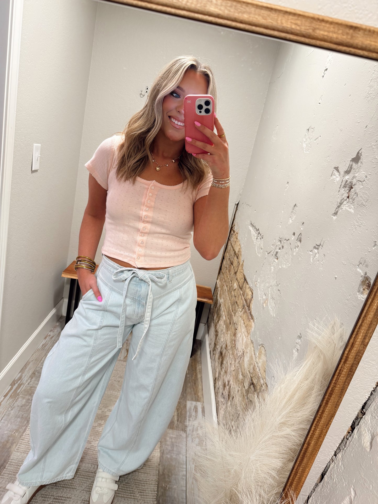 Scallop Sweetheart Tee - Lt Pink
