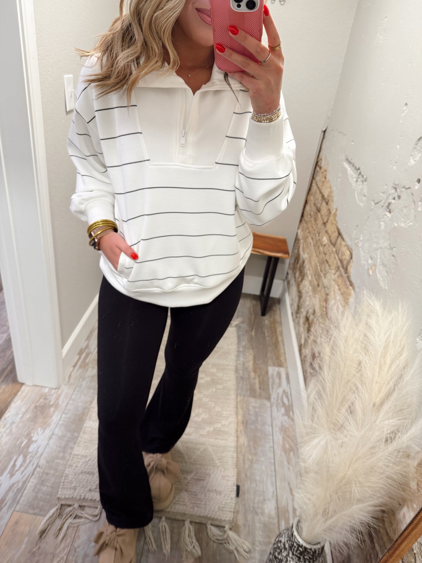 Soft Launch Pullover - Black/White