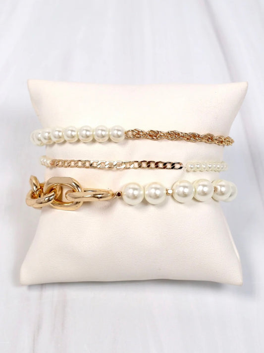 Sadie Pearl Bracelet Set