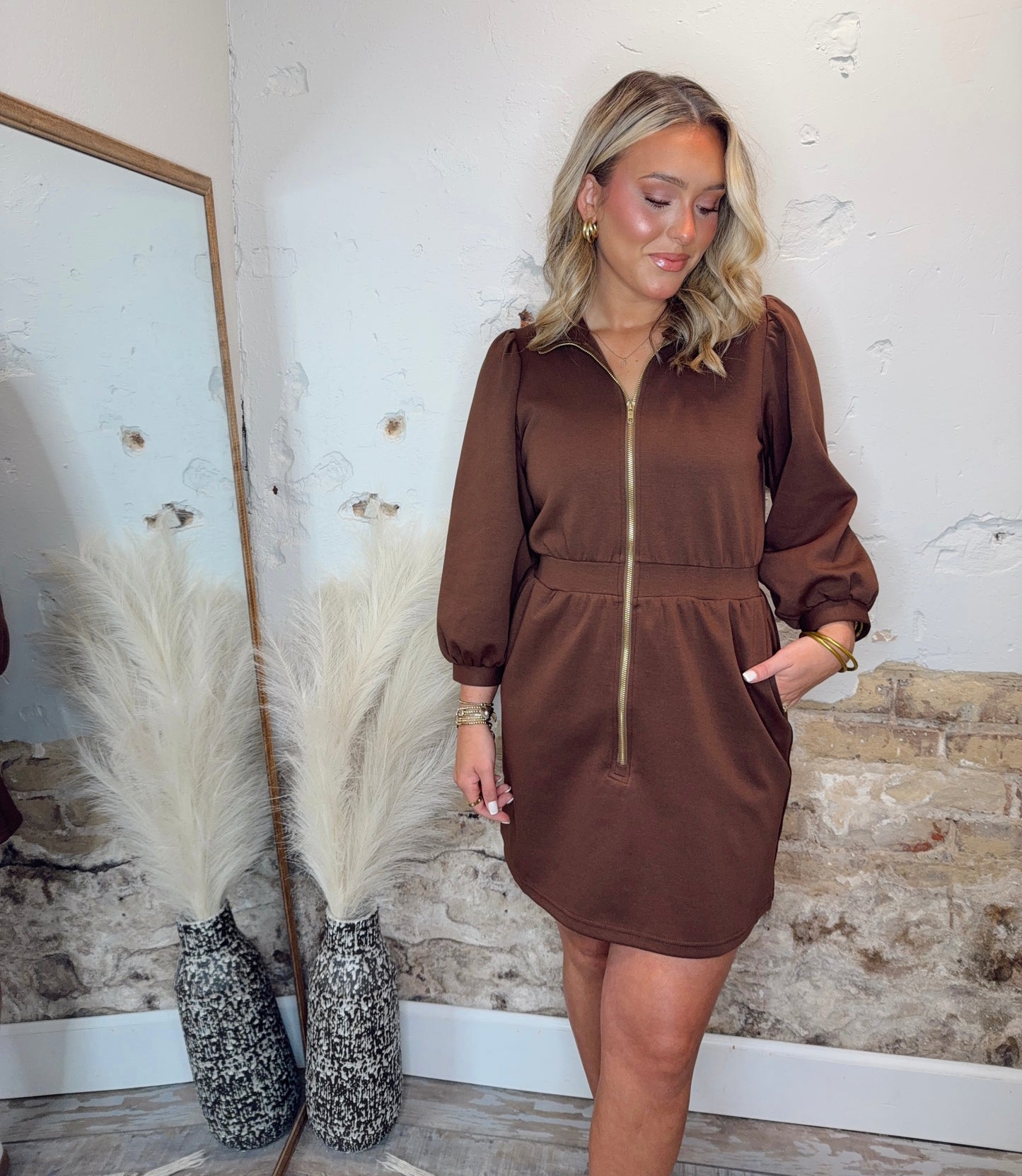 Off Duty Luxe - Espresso