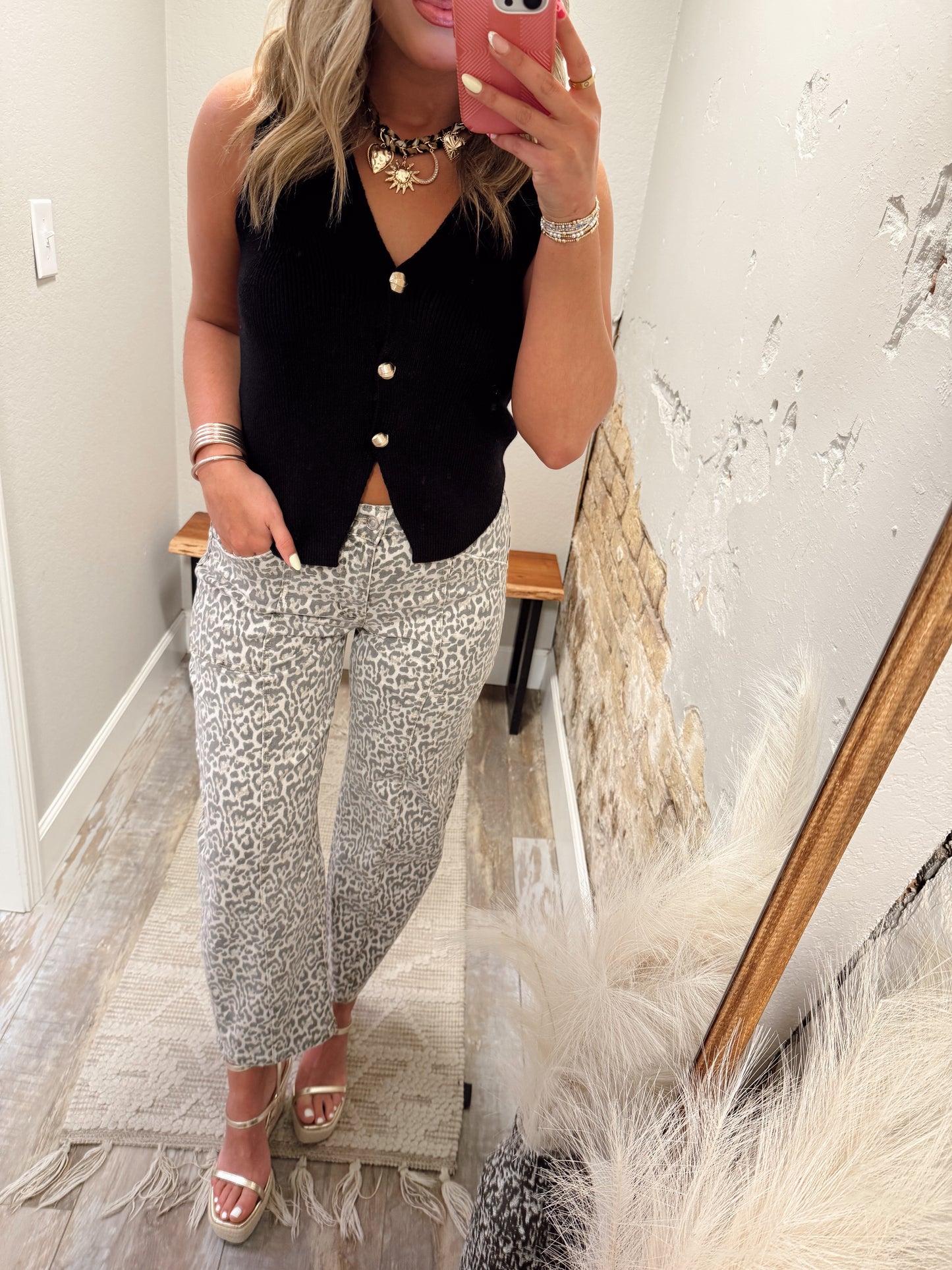 Sweater Vest Top - Black