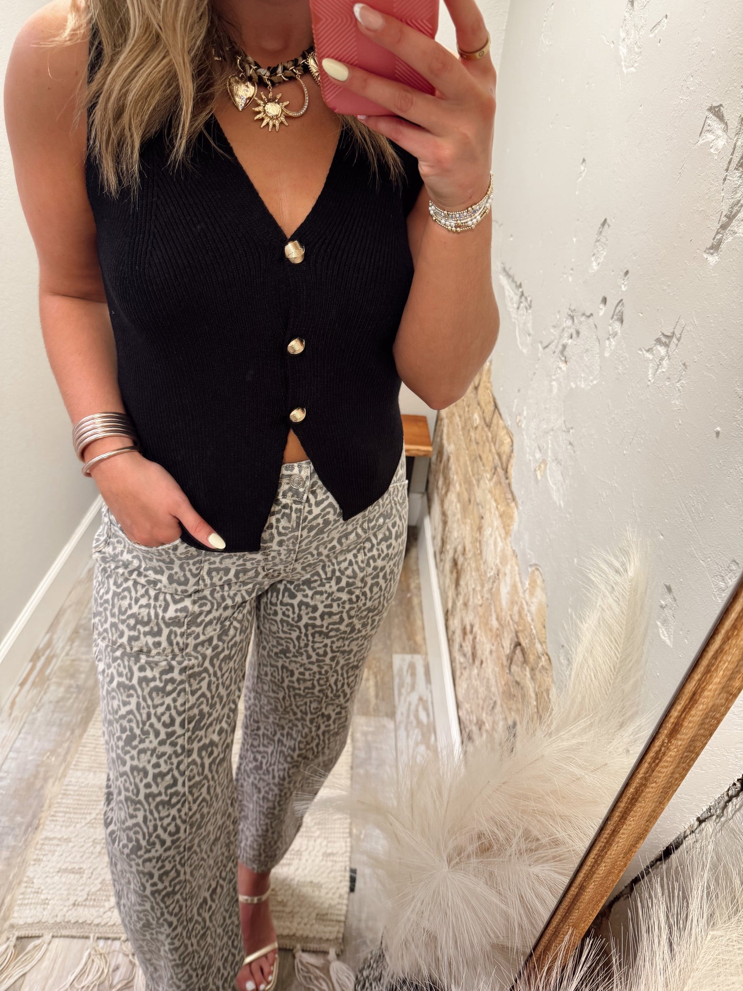 Sweater Vest Top - Black
