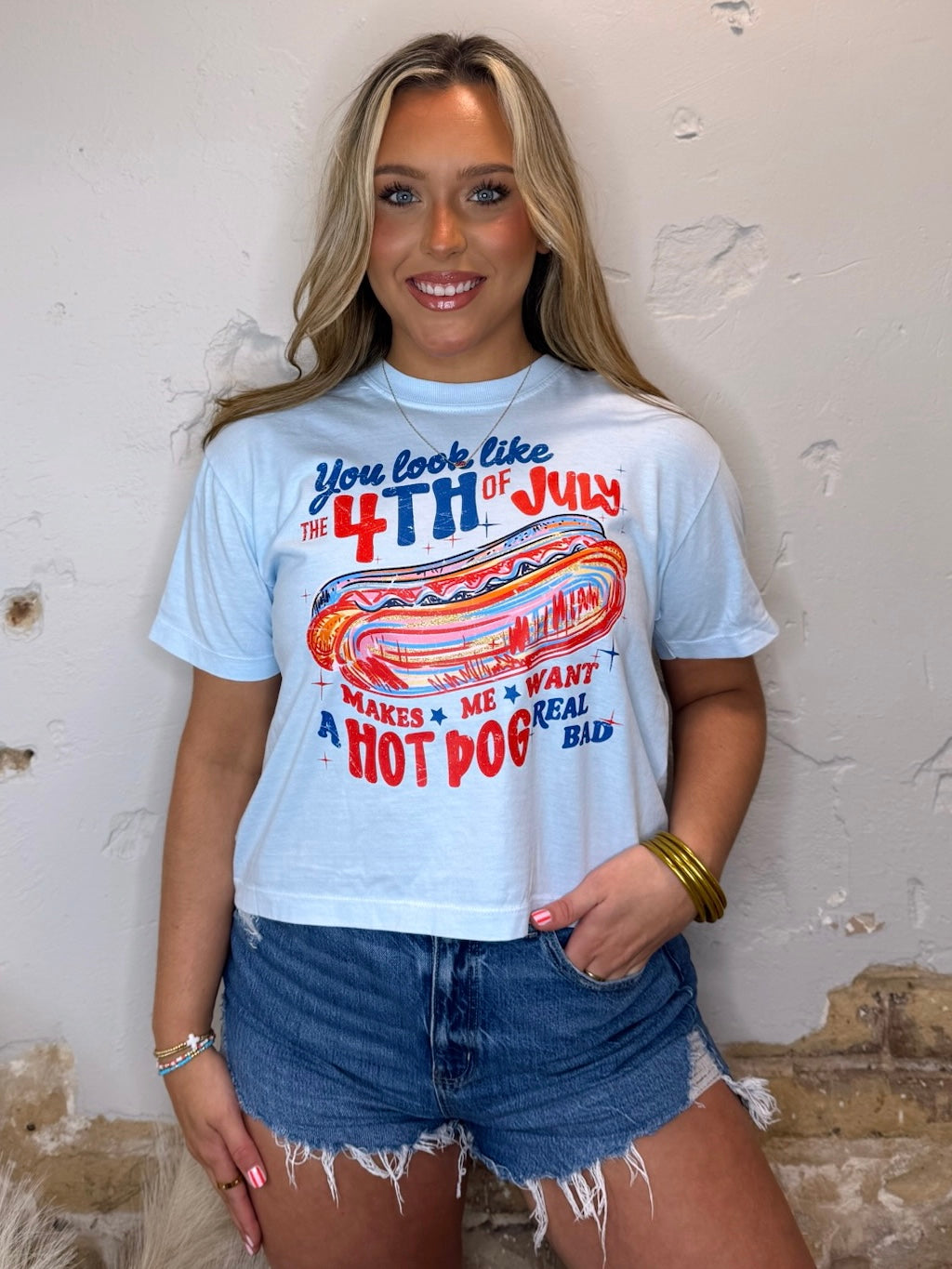 Makes Me Want A Hot Dog Cropped Tee