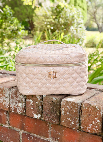Hampton Train Case - Champagne Pop