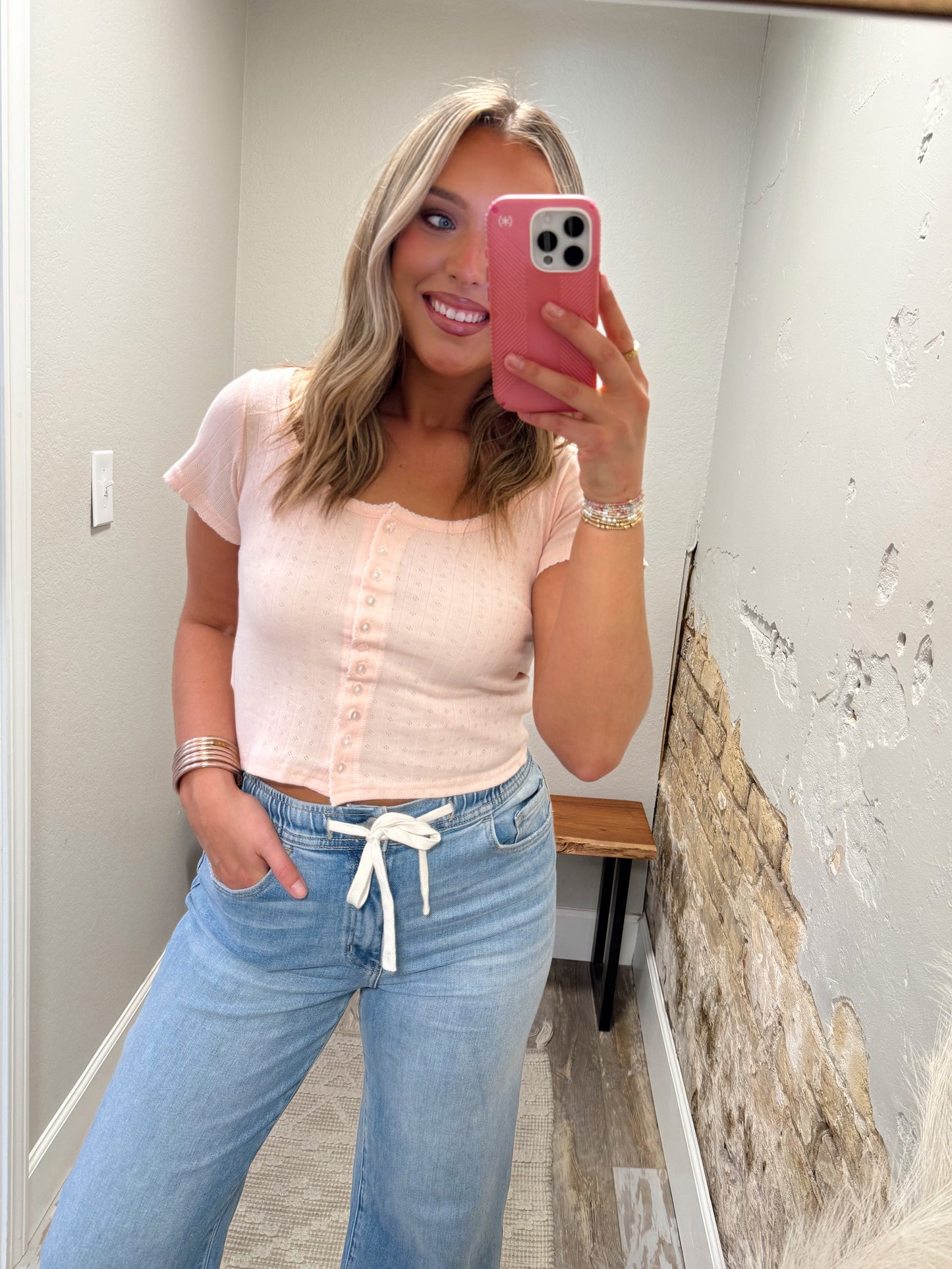 Scallop Sweetheart Tee - Lt Pink