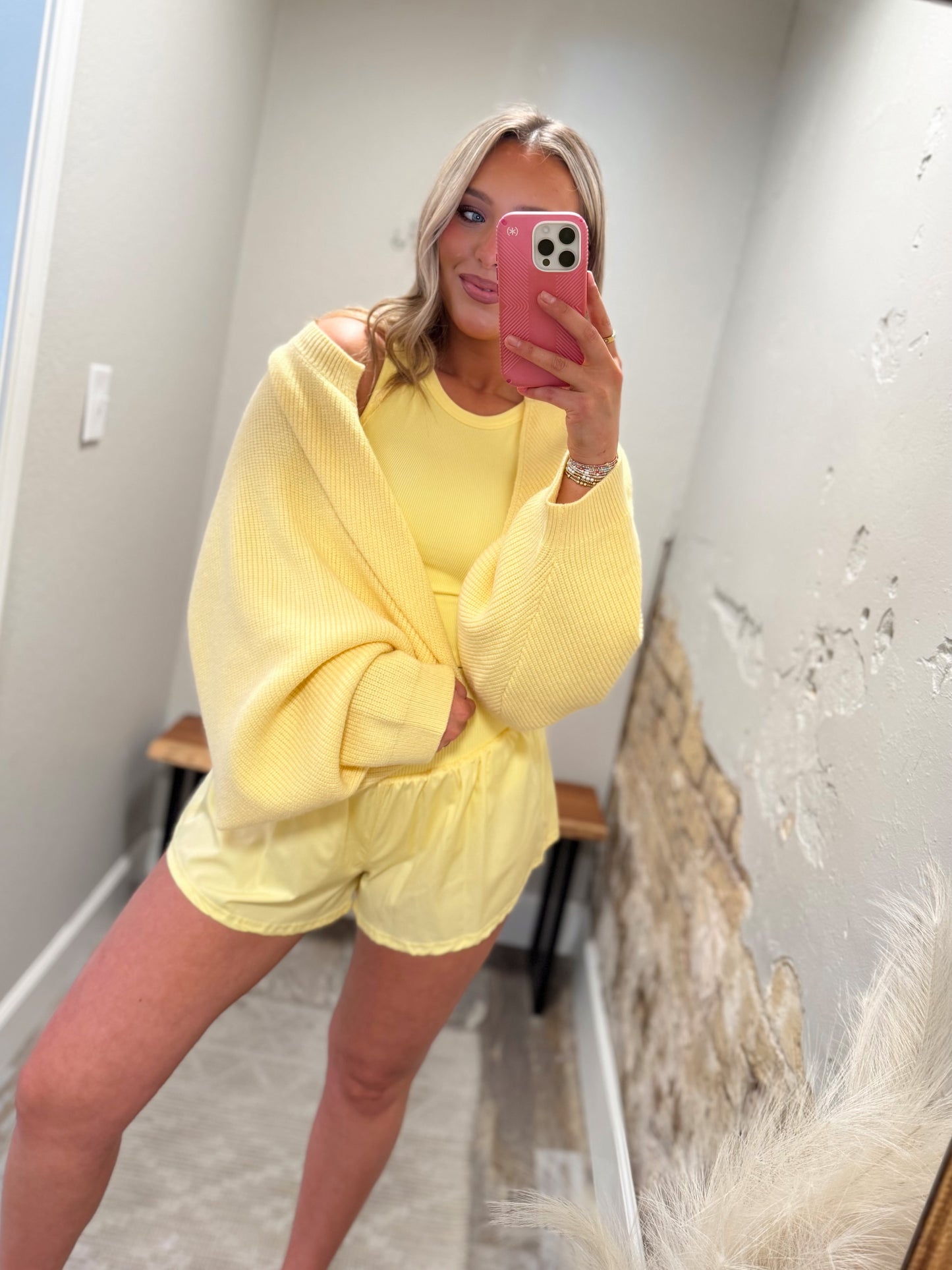 The Cardigan Shawl - Yellow