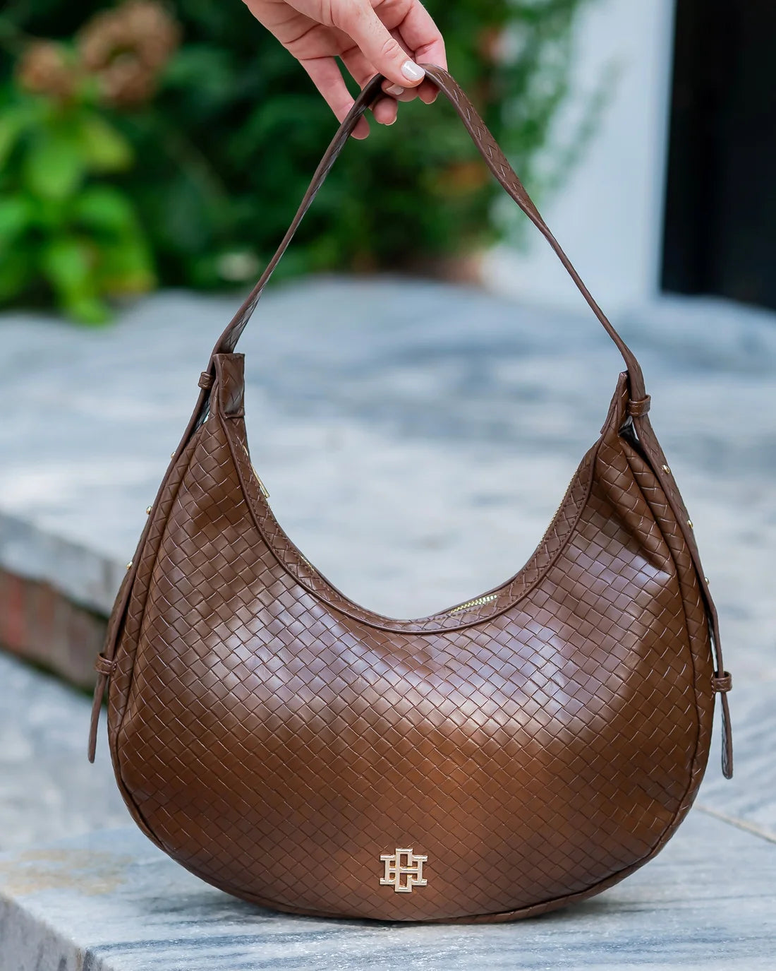 Winslow Curved Bag - Woven Chocolate